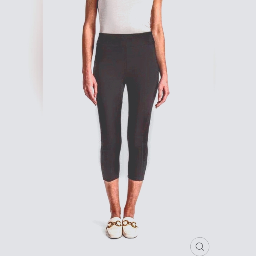 The Bravery Pant cropped leggings by Capsule 121 Small Black BRAND NEW W/Tag!